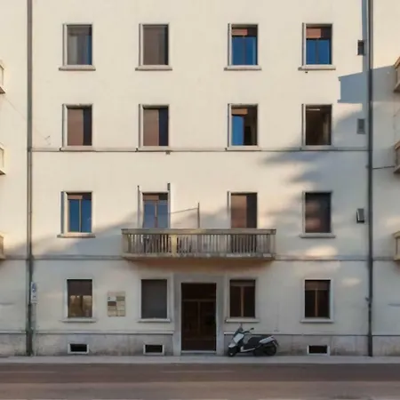 Apartment Sole